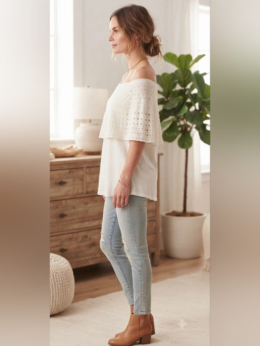 Cleo Ivory Crochet Capelet Tunic Top Size Medium EUC